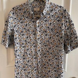 Club Monaco Men's Short Sleeve Button Down- XL